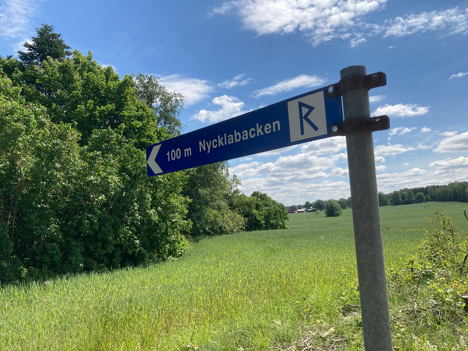 Infart från grusad landsväg